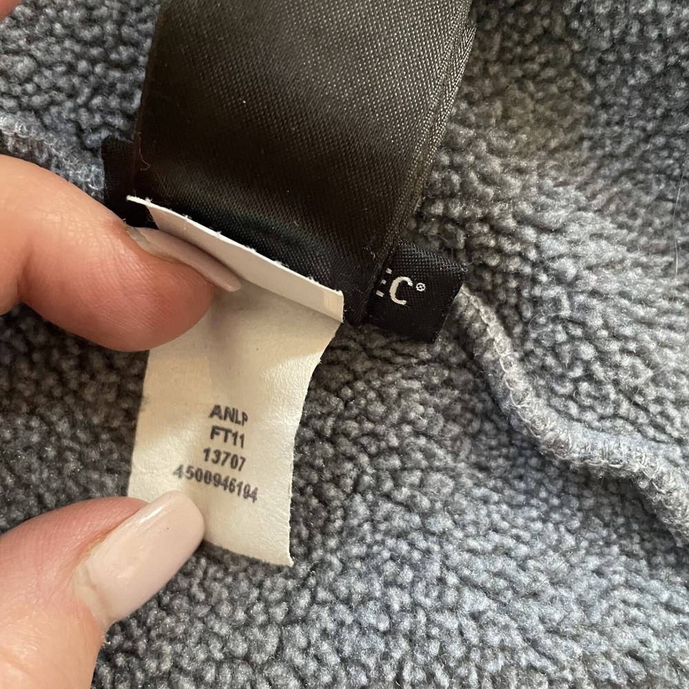 The North Face Gray Plaid Ski Jacket - Picture 12 of 16
